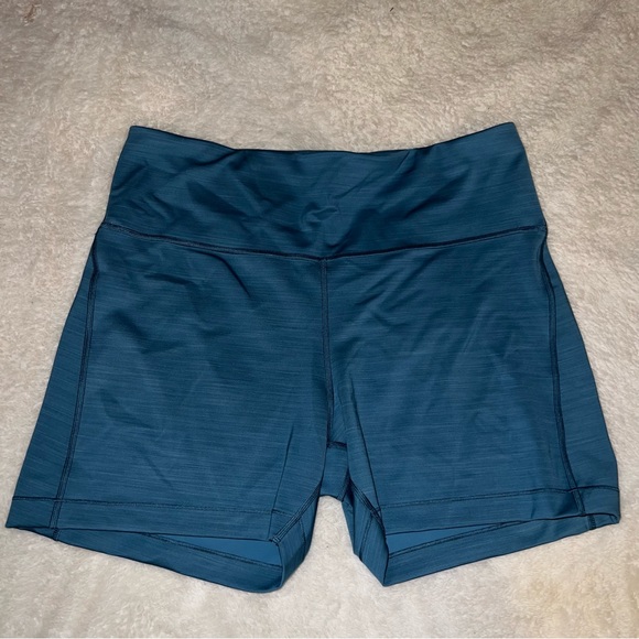 Athleta Pants - Athleta Ultimate 5” Short Women’s Plus Stretch Activewear Shorts Blue 2X